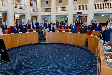 Депутаты провели внеочередное заседание